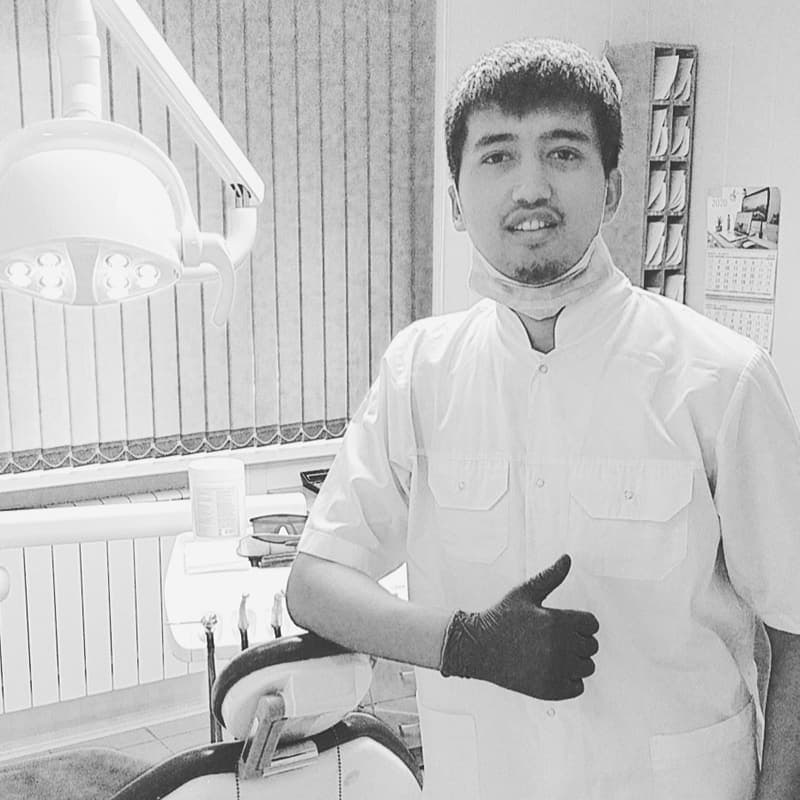 Санжар, Врач-стоматолог